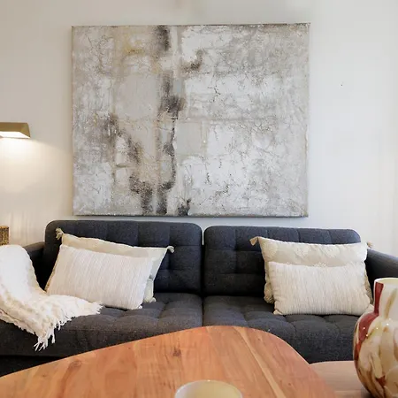 Marbella Banus Suites - Banus - Nueva Andalucia - Senorio De Aloha Urb - Premium Location - 2Br - 2Ba - Outdoor Terrace - Spectacular Sea & Mountain Views - Pool - Ideal For Families
