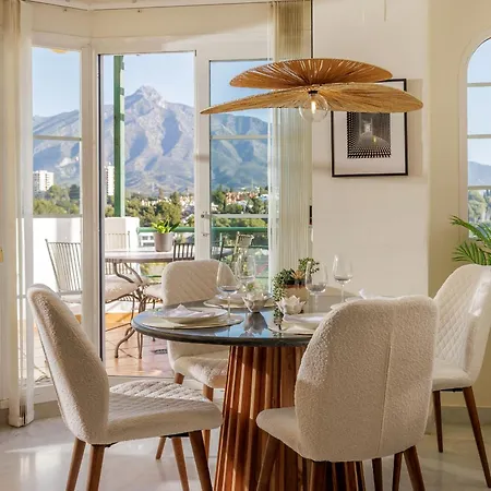 Marbella Banus Suites - Banus - Nueva Andalucia - Senorio De Aloha Urb - Premium Location - 2Br - 2Ba - Outdoor Terrace - Spectacular Sea & Mountain Views - Pool - Ideal For Families