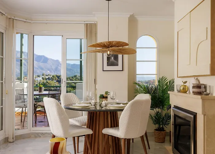 Banus - Senorio De Aloha Mountain & Sea Views Lägenhet Marbella