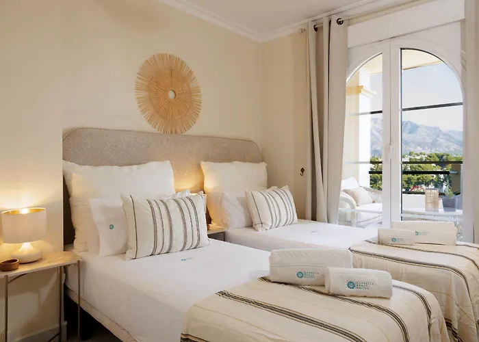 Lägenhet Banus - Senorio De Aloha Mountain & Sea Views Marbella