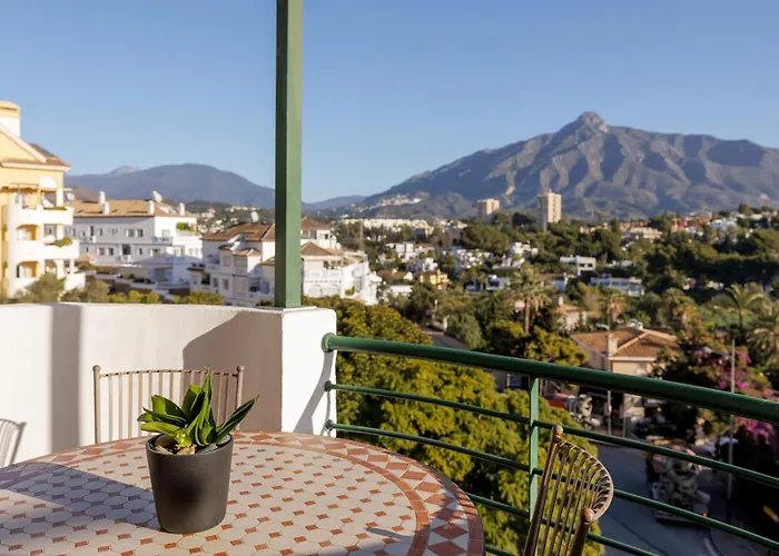 Banus - Senorio De Aloha Mountain & Sea Views Apartamento *